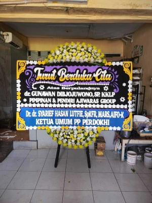 Papan Bunga di Stadion Pakansari Cibinong